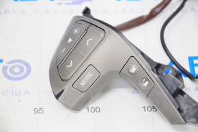 Toyota Highlander 08-10 steering wheel control buttons are worn, the mount is broken
