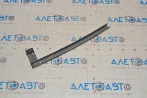 Front left door glass guide VW Tiguan 09-17