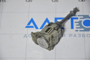 Front left door lock cylinder Toyota Prius V 12-16