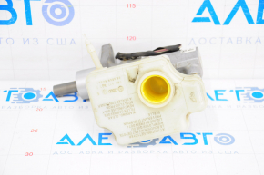 Brake master cylinder with reservoir VW Passat b7 12-15 USA type 2 without cover
