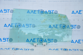 Rear left door glass for a Honda Accord 18-22