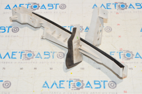 Lincoln MKC 15-19 Front Right Door Window Guide