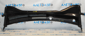 Windscreen wiper grille plastic Kia Sorento 16-20 broken