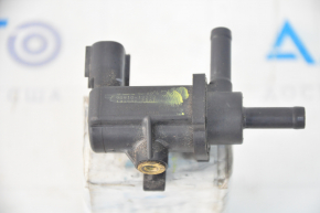 Toyota Highlander 08-10 hybrid fuel vapor purge valve