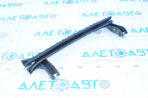 Rear right door glass guide Jeep Renegade 15-23
