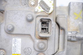 Toyota Camry V55 15-17 Hybrid USA Air Conditioning Compressor, Broken Connector, Burnt-Out Circuit Board, Used for Parts