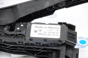 Gas pedal VW Passat b7 12-15 USA broken fasteners