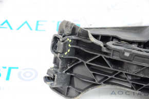 Gas pedal VW Passat b7 12-15 USA broken fasteners