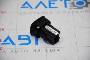 Chevrolet Volt 16- Fuel Door Release Button