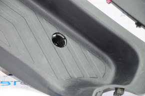Threshold pad rear left rear Toyota Sequoia 08-16 black, broken fastener, without plugs, scratches