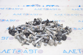Ford Escape MK3 13-19 rear suspension hardware incomplete