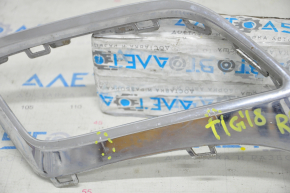 Right muffler frame VW Tiguan 18-21 chrome, scratches