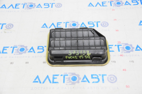 Left ventilation shield Ford Focus mk3 11-18 broken mount