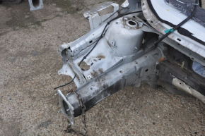 Front right quarter Ford Escape MK3 13-14 pre-restoration on the body white, bump