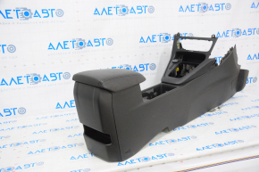 Central console armrest and cup holders Ford Focus mk3 15-18 rest, black, scratches, for cleaning