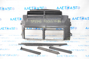 Radiator deflector blinds assembly Ford Focus mk3 15-18 2.0 rest, fractures, missing part