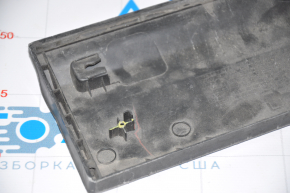 Door trim lower front left Kia Sorento 10-15 breakage of fasteners