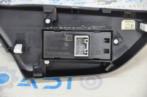 Honda Civic X FC 16-21 4D rear right window lift control with black trim