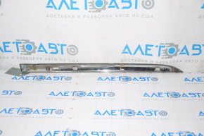 Door trim lower rear left Hyundai Sonata 11-15 chrome hybrid, broken fastening