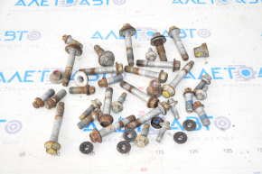 Hardware for rear suspension Ford Focus mk3 11-18 incomplete