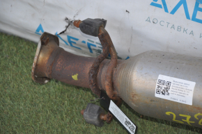 Exhaust line with barrel without catalytic converter Toyota Sienna 11-16 3.5 FWD rusty, nuts stuck, dents