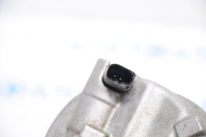 Air conditioning compressor VW Jetta 11-18 USA 1.4T missing housing fragment