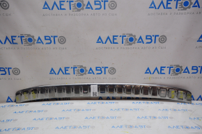 Rear bumper molding central VW Jetta 19-21 chrome