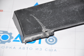 Infiniti QX50 19-25 lower rear left door trim defective