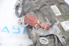 VW Jetta 19-21 air conditioning compressor contact with water, chip broken