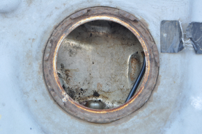 Chevrolet Volt 11-15 Fuel Tank Rusty, Dents