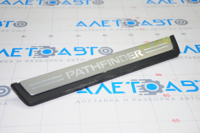 Door sill trim outer rear right Nissan Pathfinder 13-16 black with chrome, chrome used