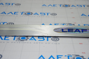 Door sill outer front right Nissan Leaf 11-17 chrome, scratches
