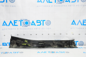 Door sill trim rear right Nissan Leaf 13-17 black, scratches