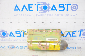 Toyota Camry v30 2.4 passenger airbag in the dashboard