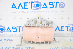 The passenger airbag in the dashboard of the Mazda3 MPS 09-11