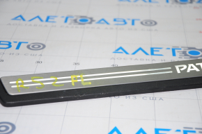Door sill trim outer front left Nissan Pathfinder 13-20 black with chrome, scratches