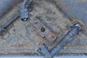 Toyota Highlander 08-13 hybrid fuel tank rusty