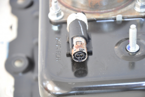 Passenger airbag in the dashboard of a Ford Focus mk3 11-15 pre-restyling