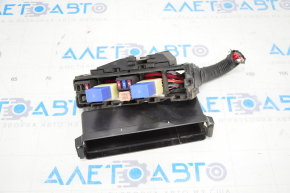 Relay housing under the left wing Infiniti JX35 QX60 13-
