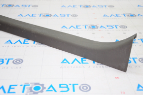 Front right door sill trim Nissan Leaf 13-12 gray, scratches