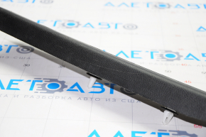 Door sill trim front right Ford Fusion mk5 13-16 black, broken mount, scratches