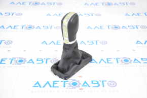 Gear knob VW Atlas 18-21 leather black, scratches on leather