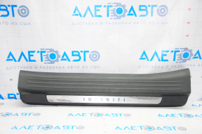 Door sill trim front right Infiniti QX50 19-20 black with chrome, broken fastener, chipped chrome, scratches