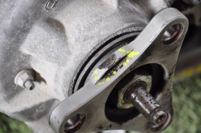 Transfer case Cadillac ATS 13- 2.0T AWD 34k, chips on the universal joint