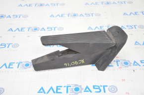 Volvo XC90 16-22 gas pedal black