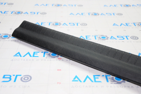 Door sill trim front left Dodge Journey 11-15 black, broken crepe, rubbed