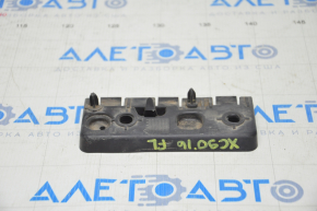 Left threshold bracket Volvo XC90 16-23