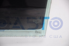 Glass door rear left VW Passat b7 12-15 USA scratches
