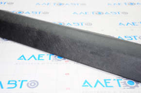 Door sill trim inner front left Nissan Rogue 14-20 black, rubbed, broken fastener