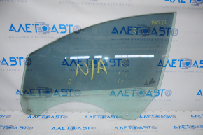 Glass door front left Ford Fusion mk5 13-20 scratches